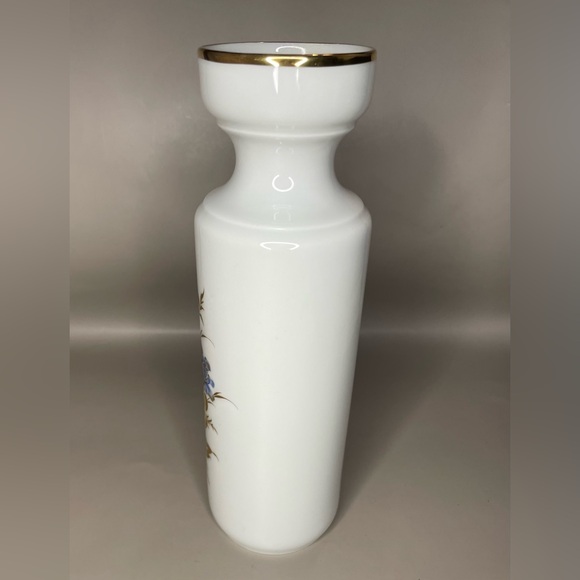 Stunning Classic German Kaiser Porcelain Hand Painted Blue & Gold Flower Vase - Picture 6 of 12